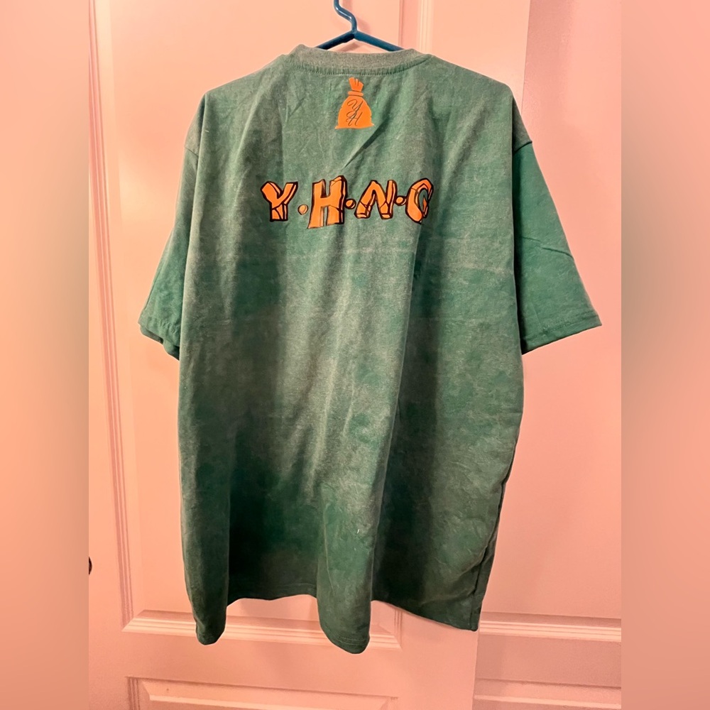 𝓖𝓻𝓪𝓹𝓱𝓲𝓒 𝓽𝓮𝓮 - 𝓖𝓻𝓮𝓮𝓷 - Picture 2 of 3